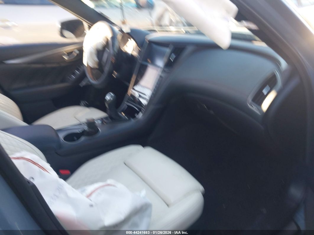 Infiniti Q50 2021