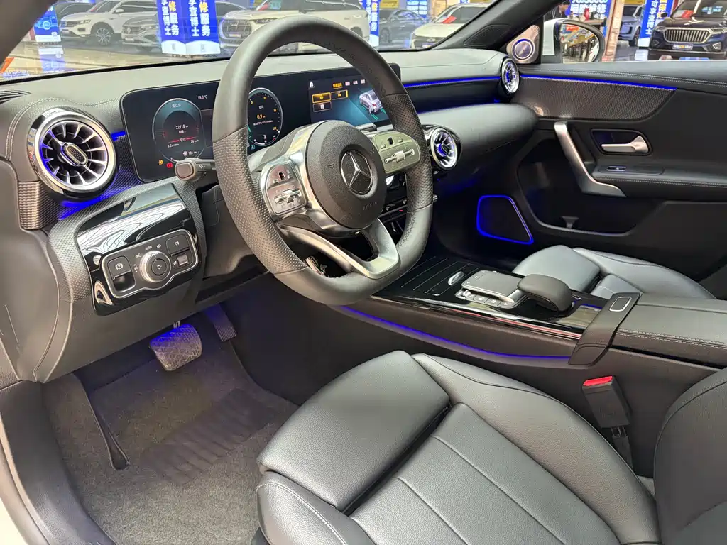 Mercedes-Benz A-Класс 2022