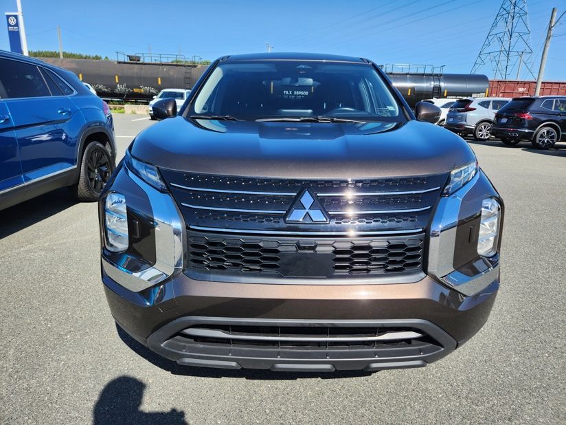 Mitsubishi Outlander 2022