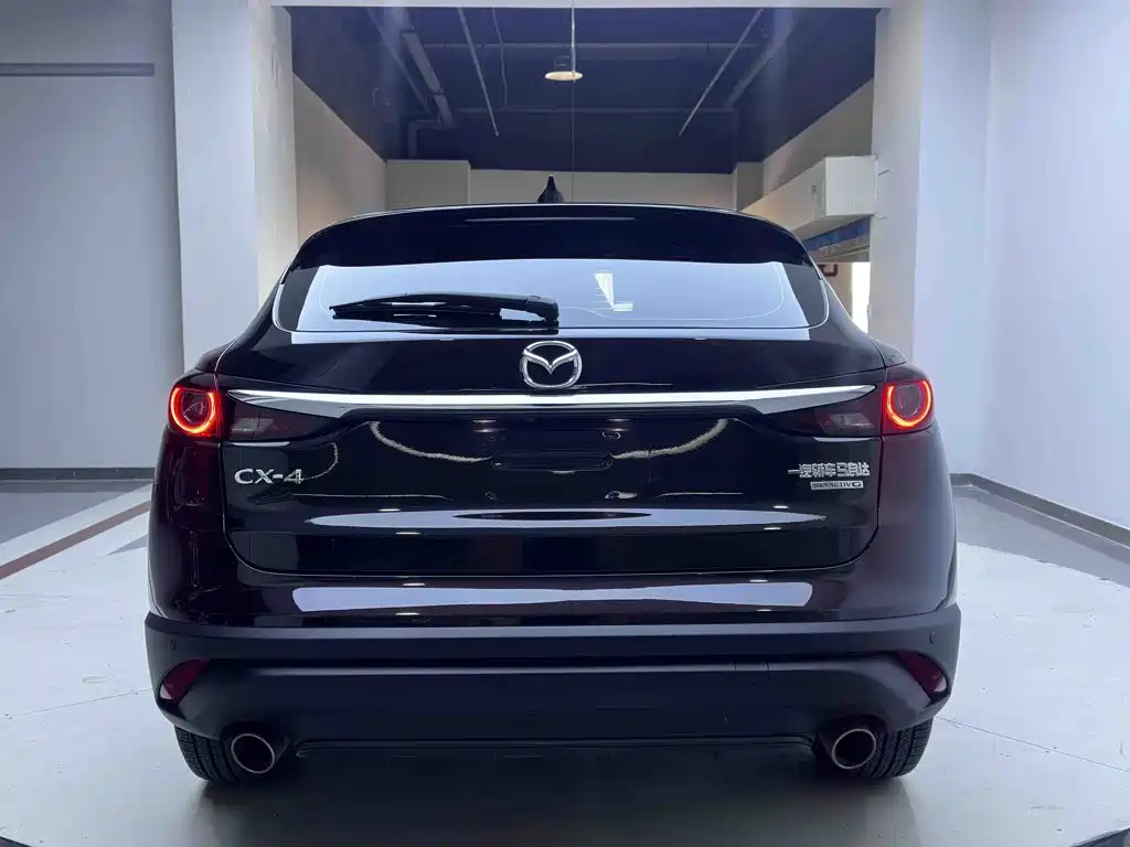 Mazda CX-4 2023