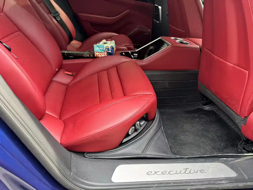 Porsche Panamera 2020