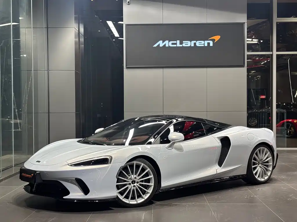 McLaren GT 2022