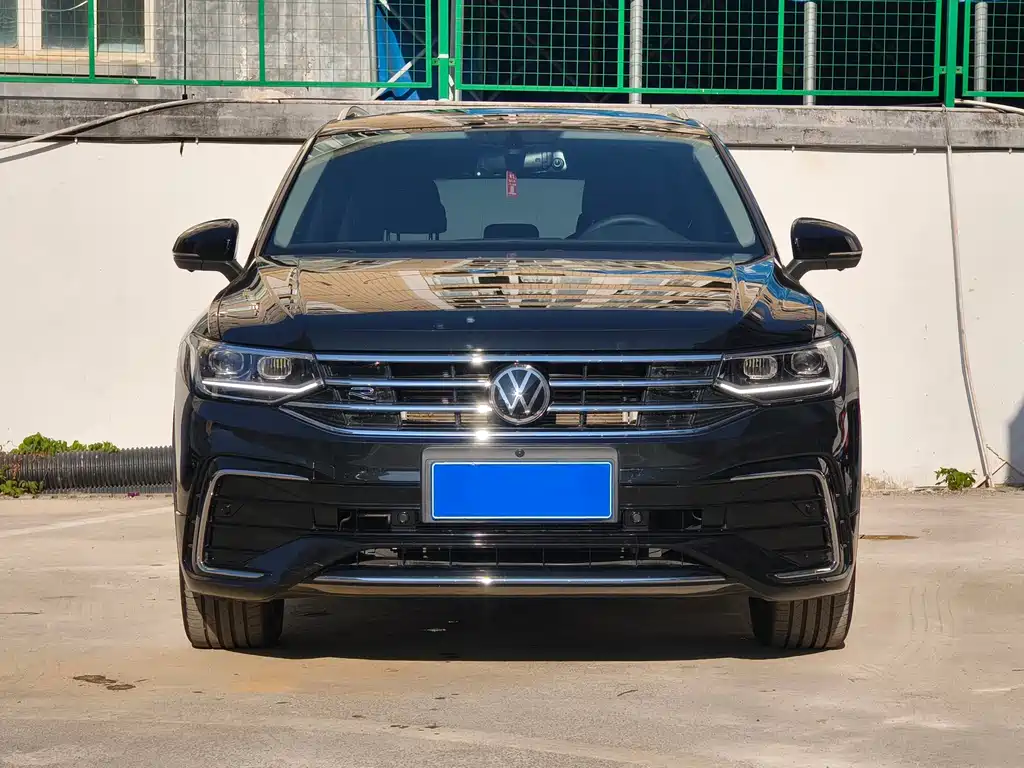 Volkswagen Tiguan 2024