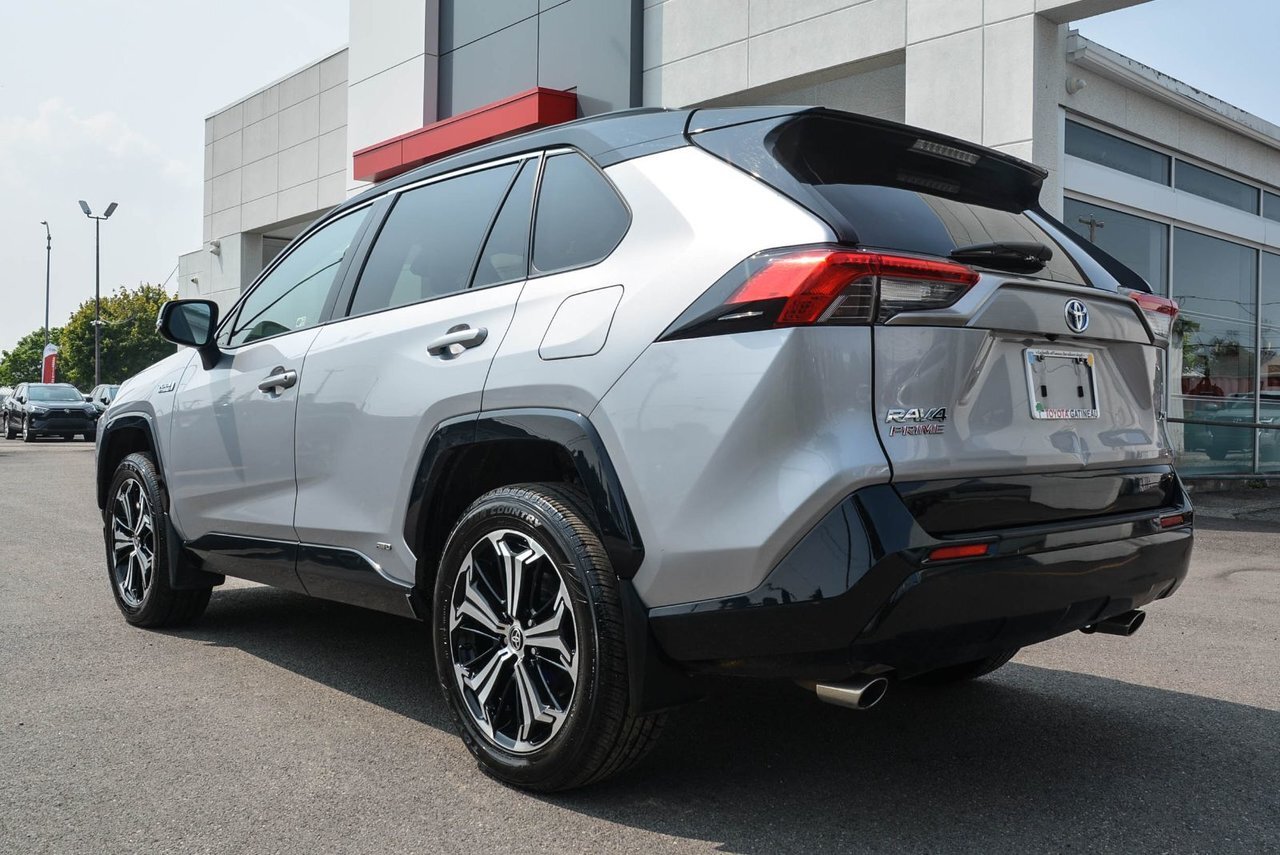 Toyota RAV4 2021