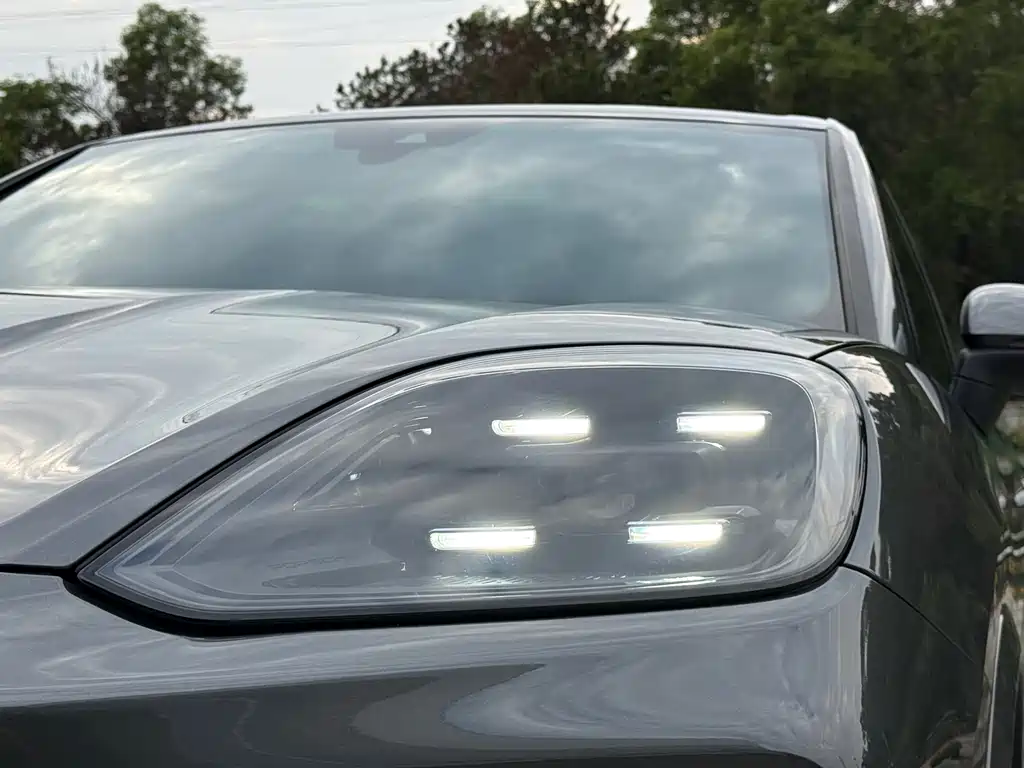 Porsche Cayenne 2024