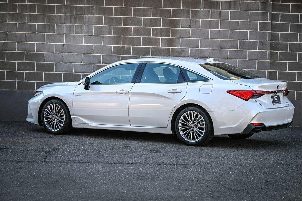 Toyota Avalon 2021