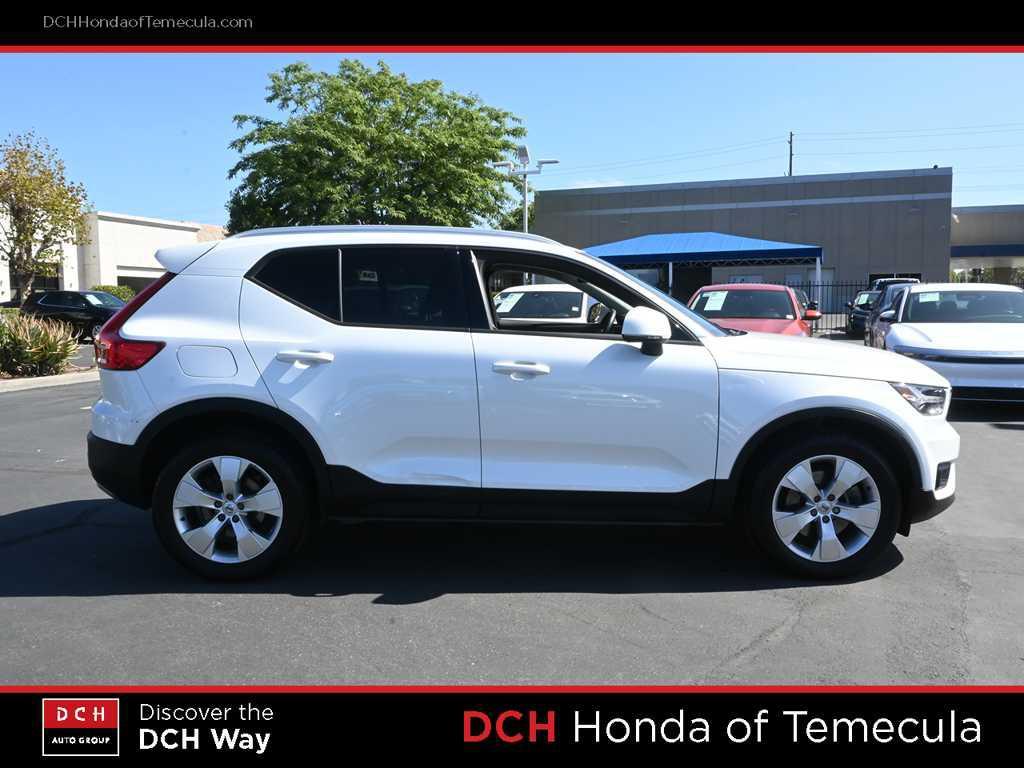 Volvo XC40 2021