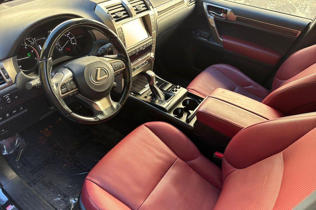 Lexus GX 2021