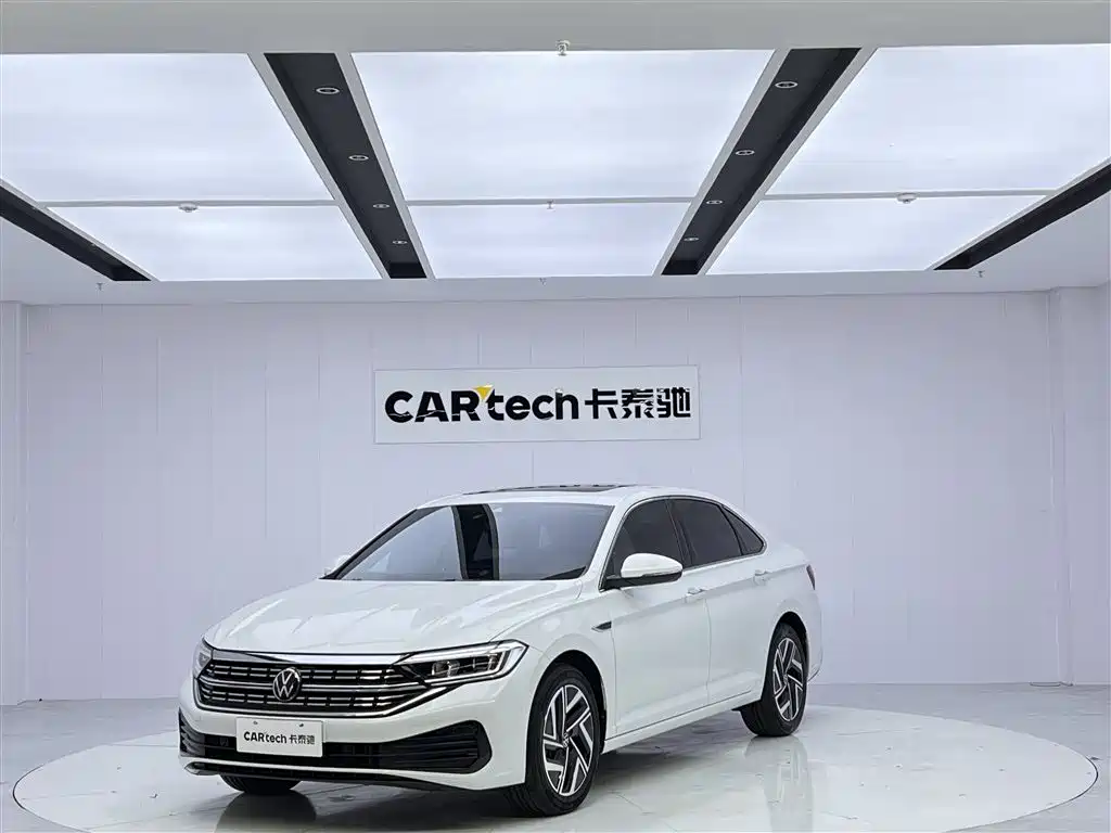 Volkswagen Jetta 2023