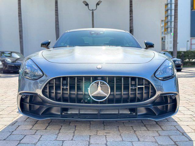 Mercedes-Benz AMG GT 2025
