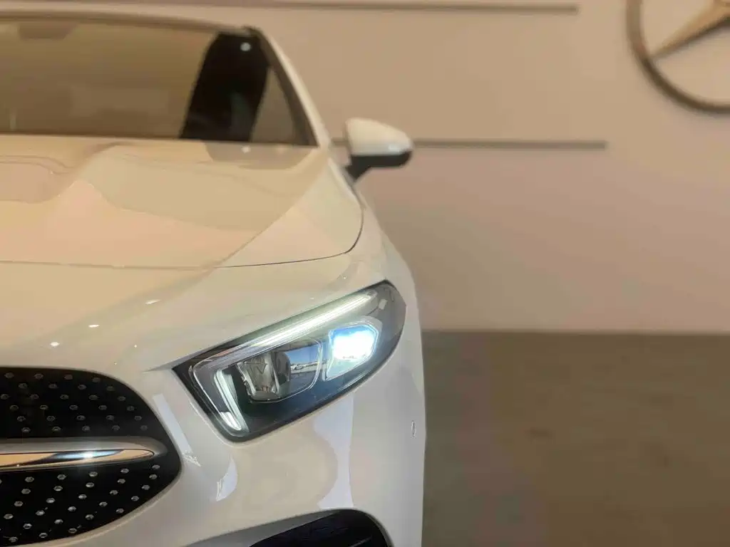 Mercedes-Benz A-Класс 2021