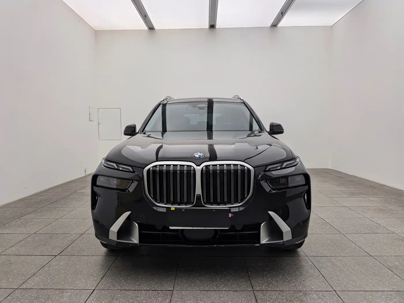BMW X7 2025