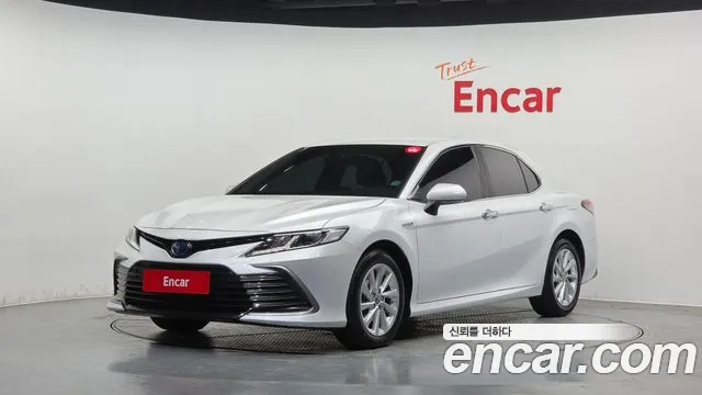 Toyota Camry 2024