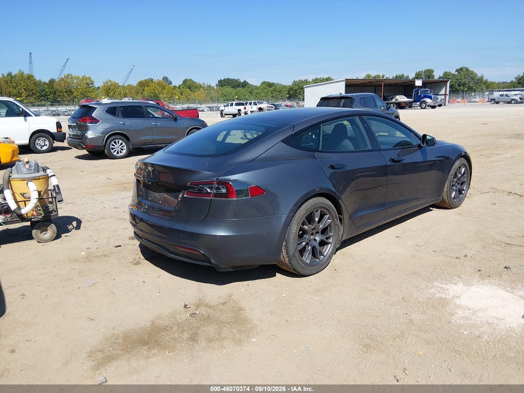 Tesla Model S 2021