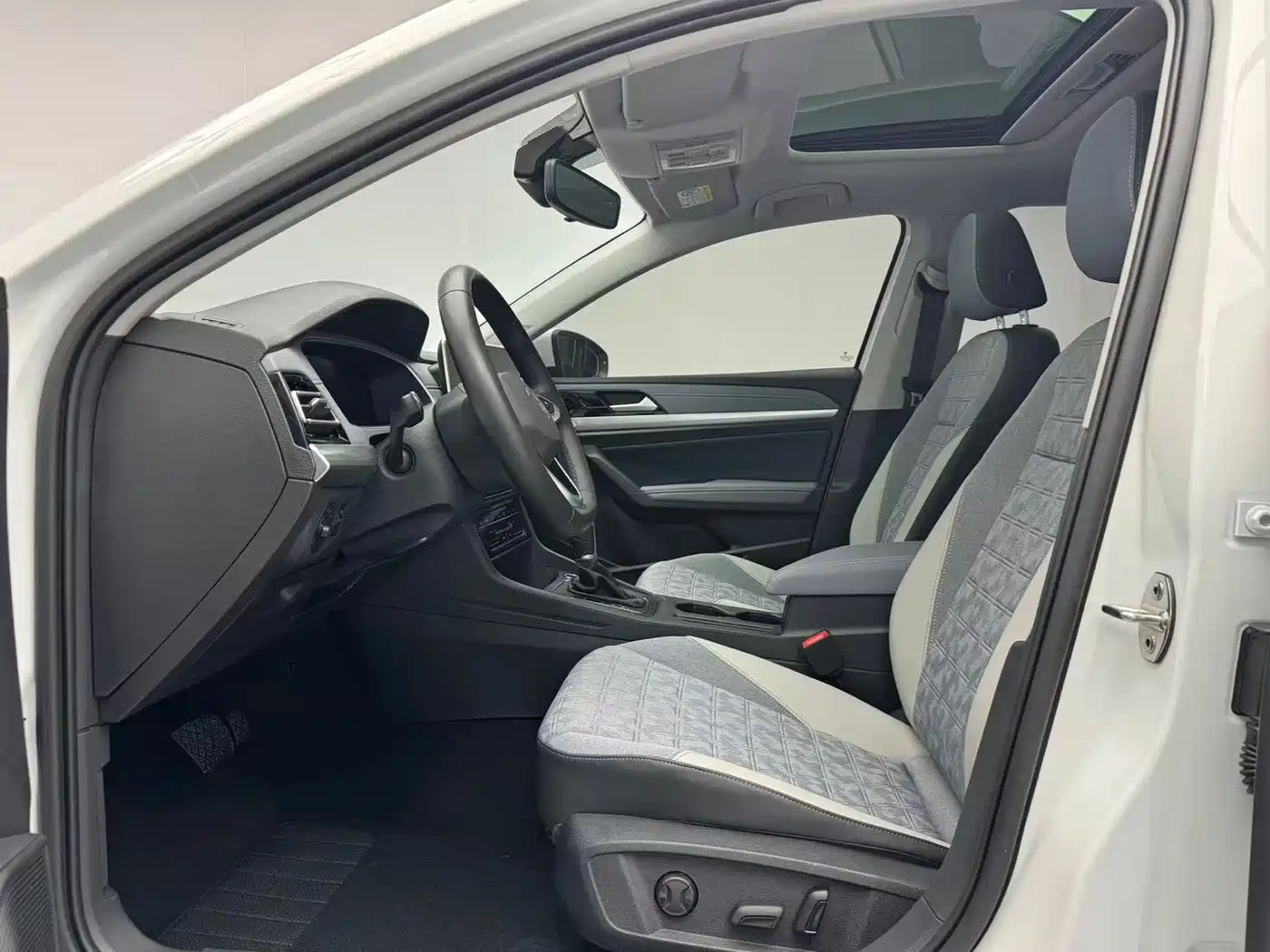 Volkswagen Lavida 2023