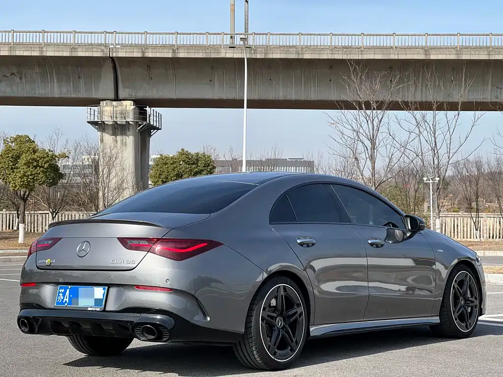 Mercedes-Benz CLA AMG 2024