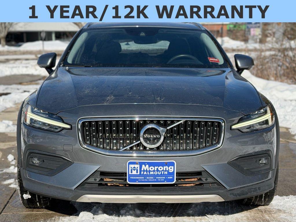 Volvo V60 Cross Country 2021