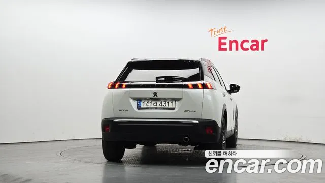 Peugeot 2008 2021