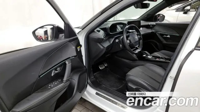 Peugeot 2008 2022