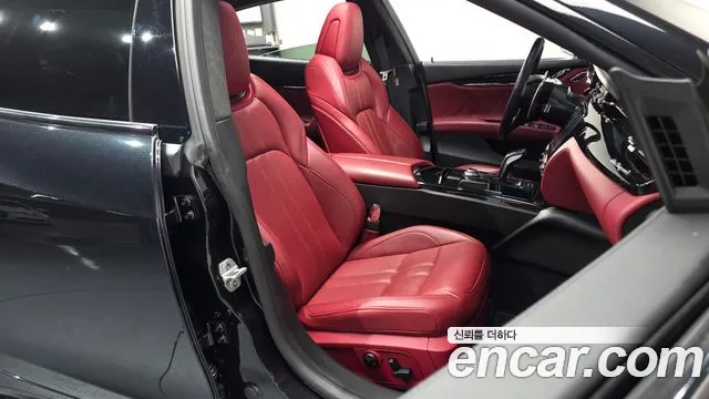 Maserati Quattroporte 2021
