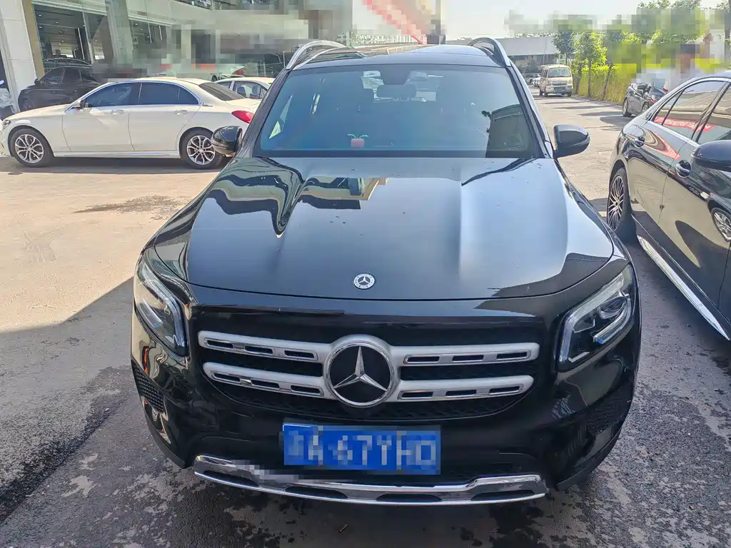 Mercedes-Benz GLB 2022