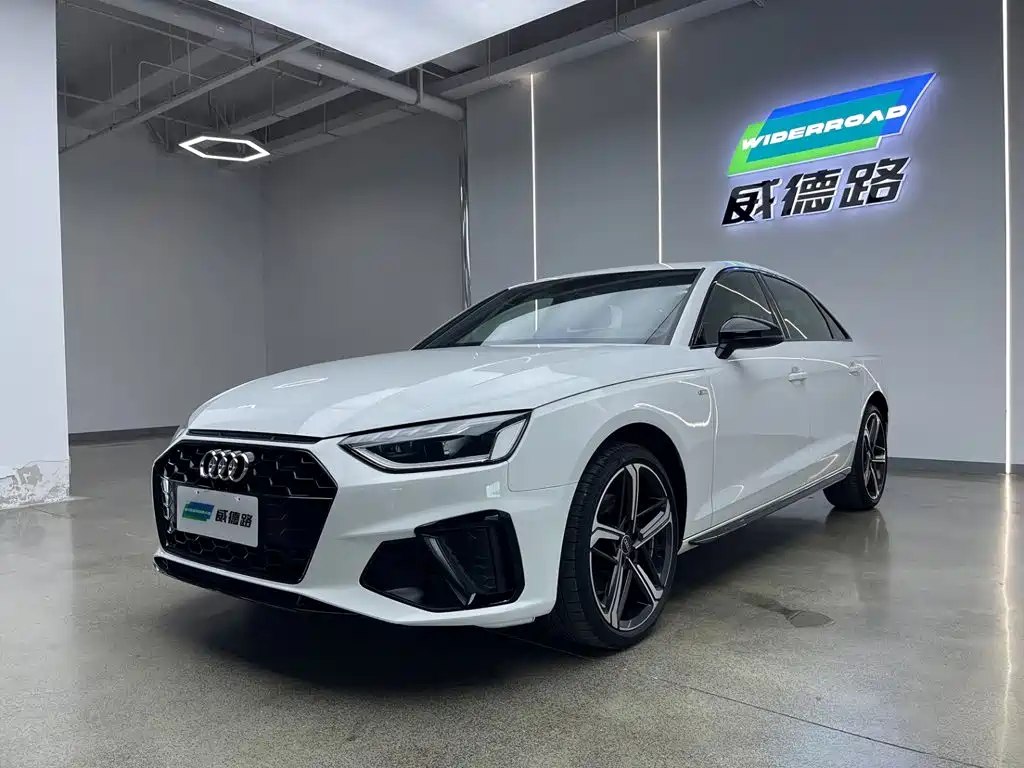 Audi A4 2024