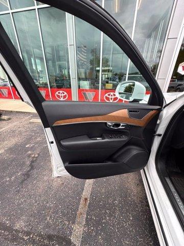 Volvo XC90 2021
