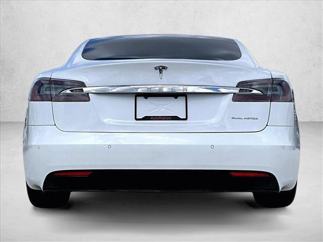 Tesla Model S 2021