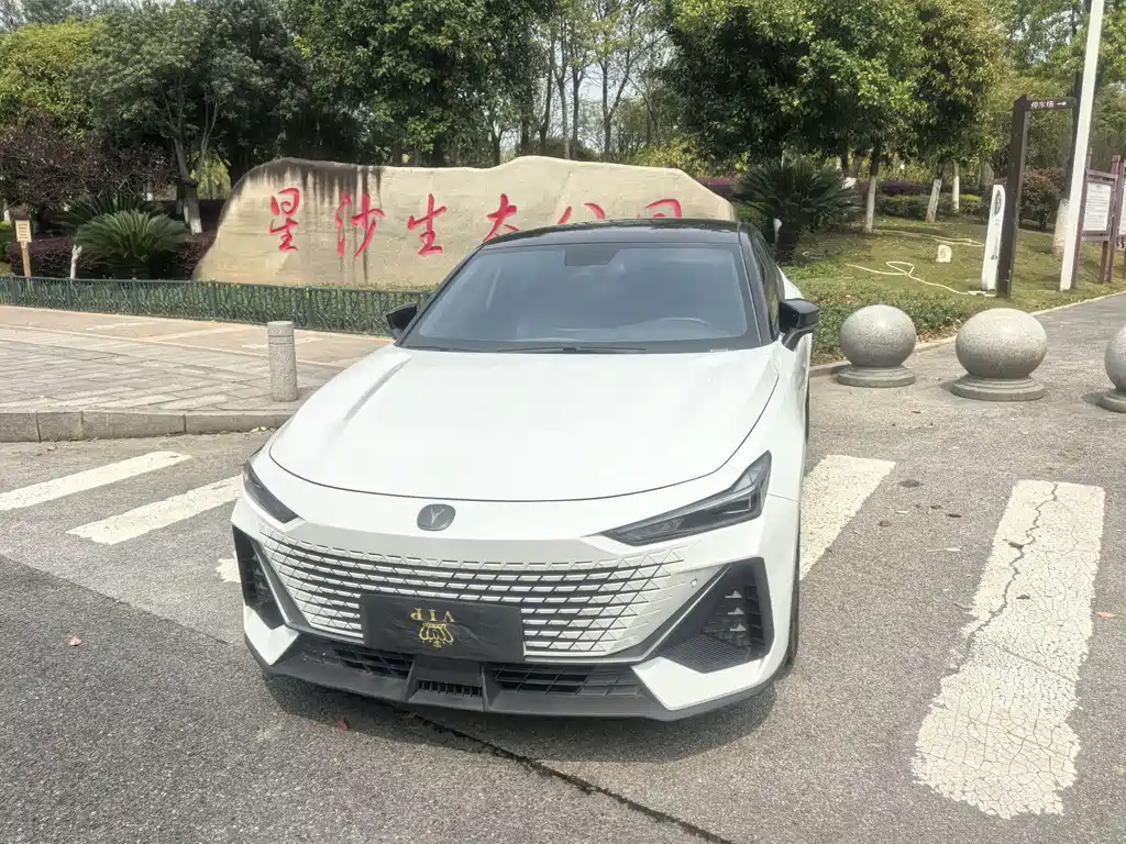 Changan UNI-V 2023