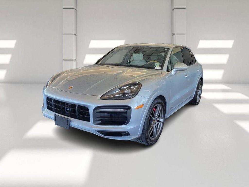 Porsche Cayenne 2022