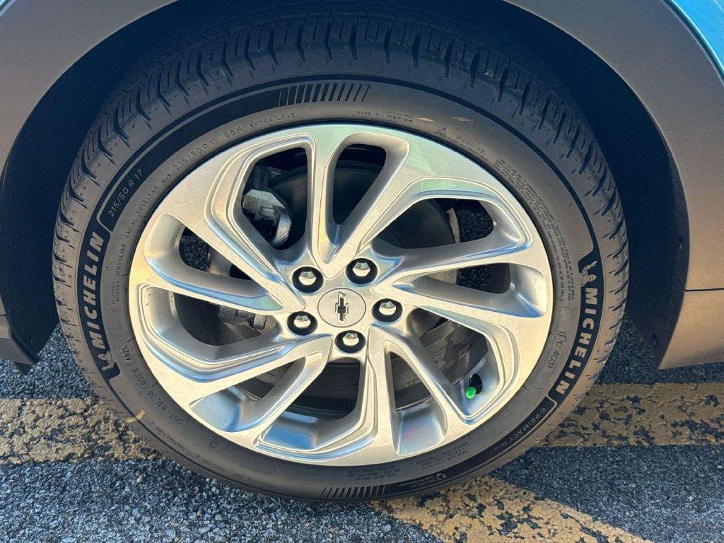 Chevrolet Bolt 2027