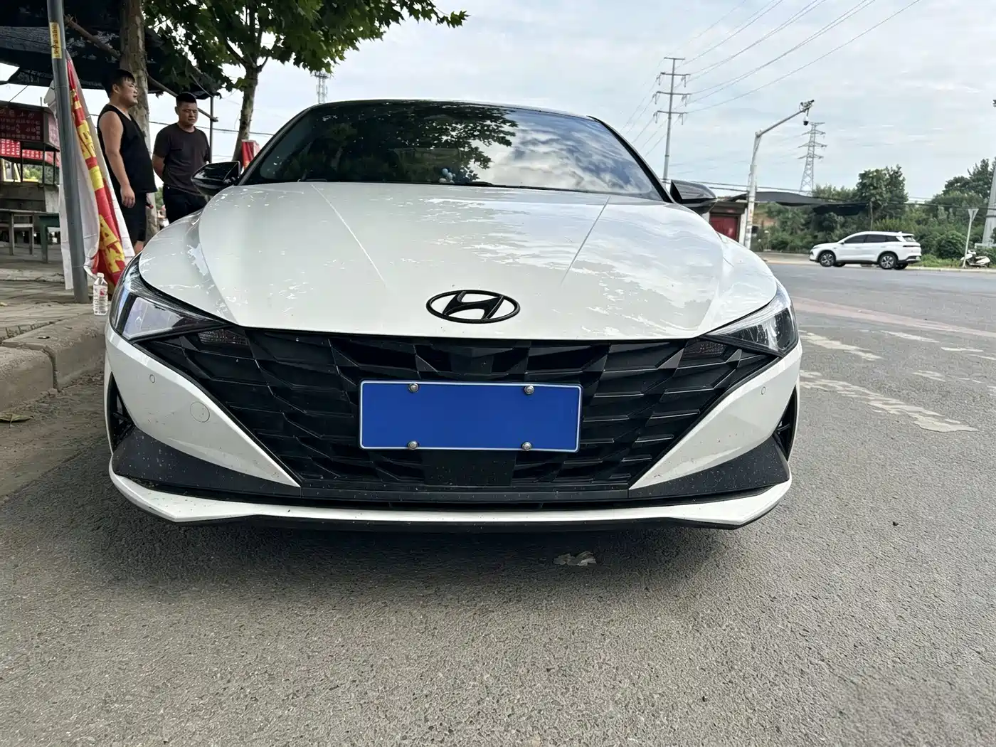 Hyundai Elantra 2023