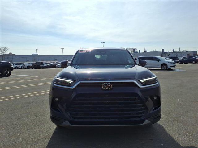 Toyota Grand Highlander 2026