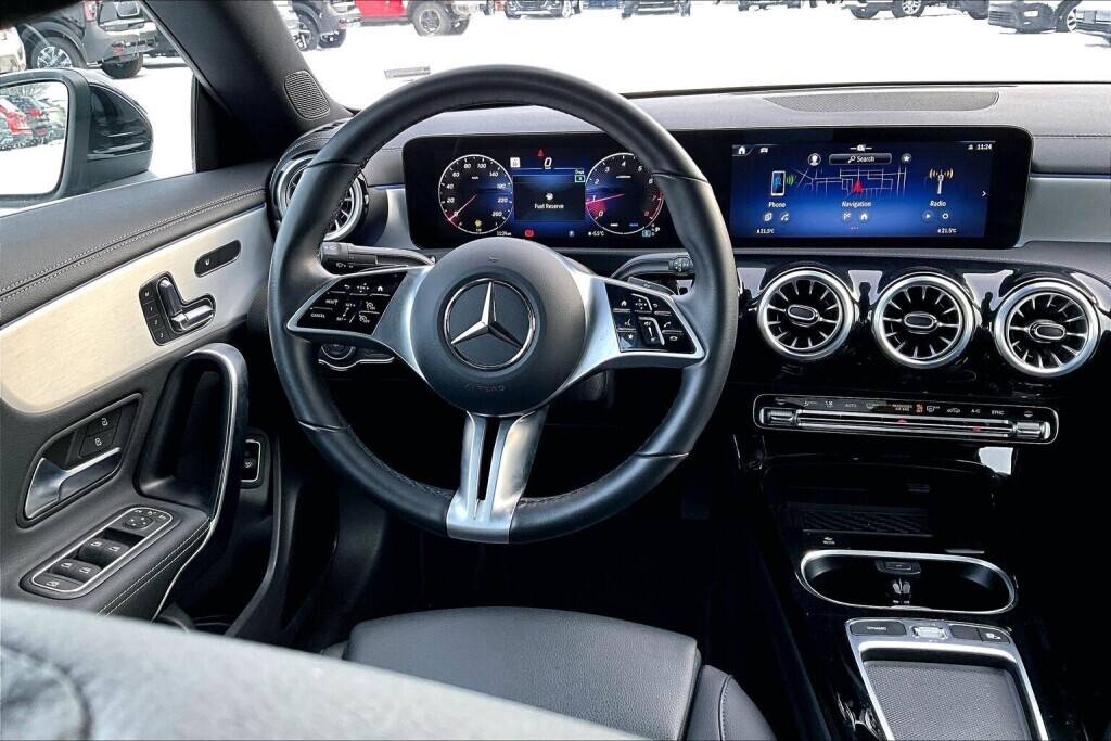 Mercedes-Benz CLA 2025