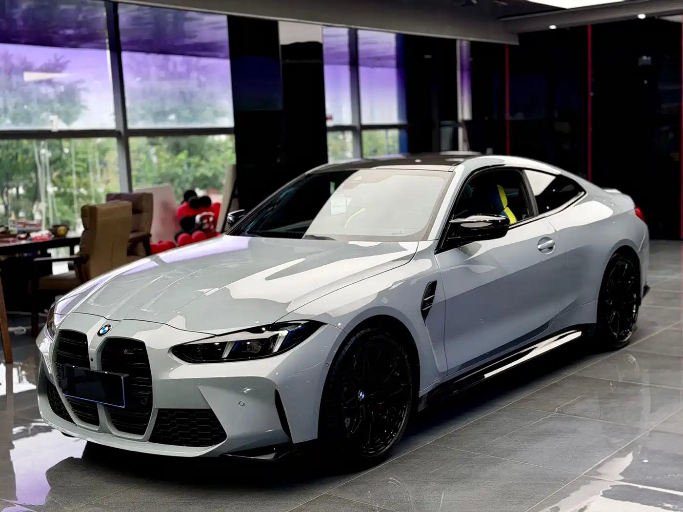 BMW M4 2025