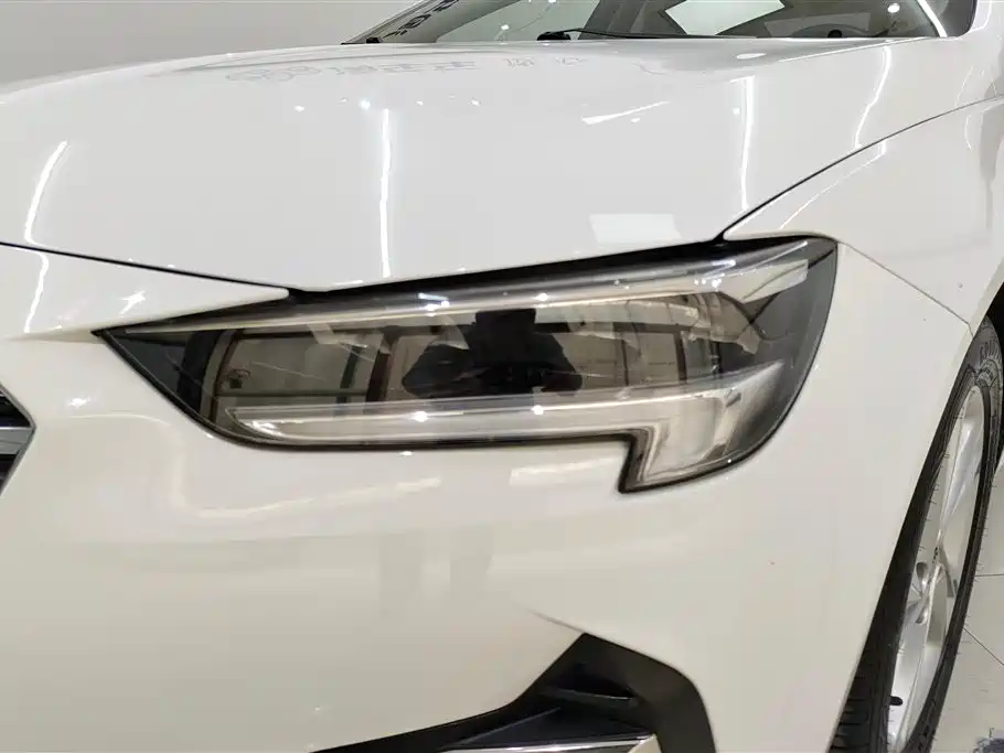 Buick Regal 2021