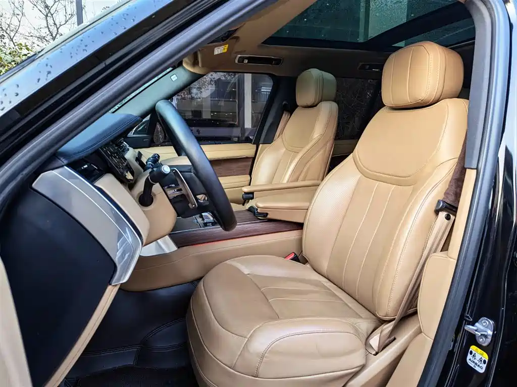 Land Rover Range Rover 2024
