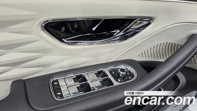 Bentley Flying Spur 2023