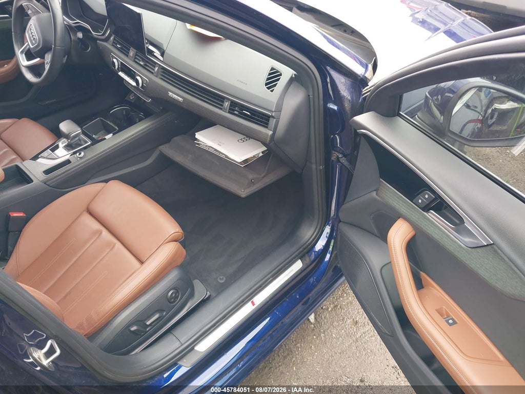 Audi A4 2023