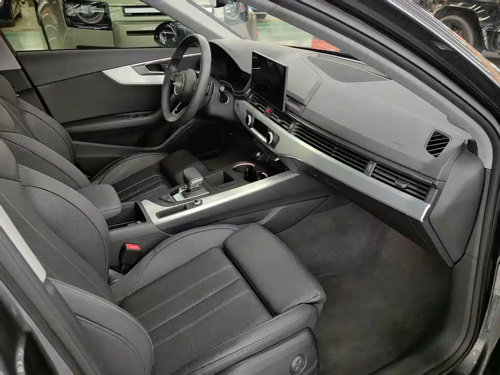 Audi A4 2021