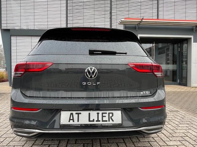 Volkswagen Golf 2021