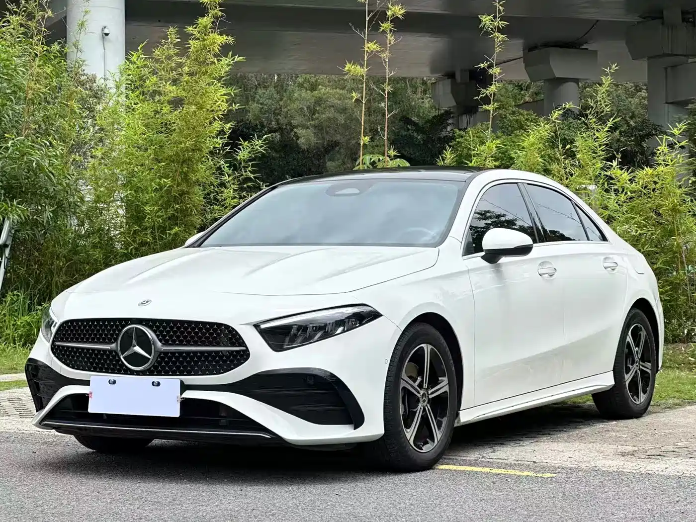 Mercedes-Benz A-Класс 2024