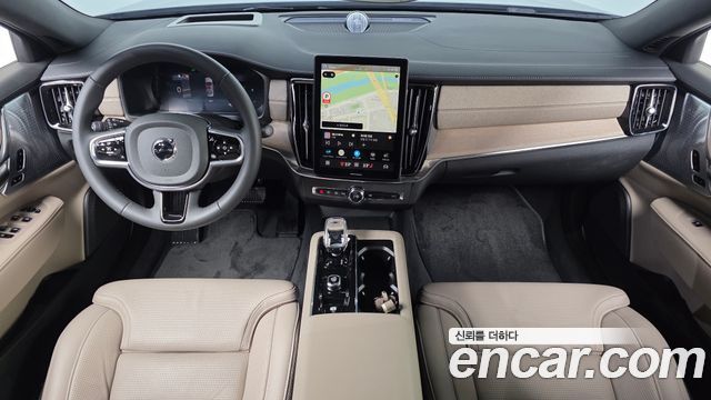 Volvo S90 2026