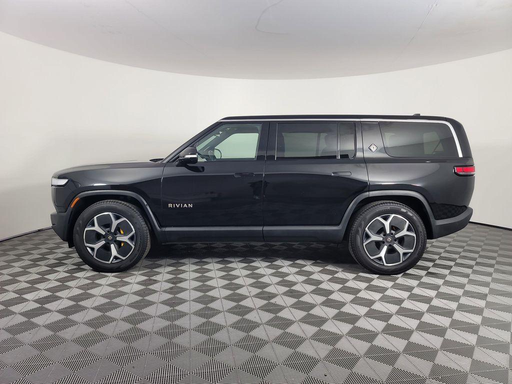 Rivian R1S 2024
