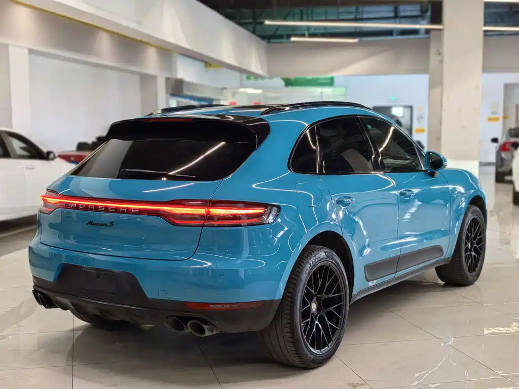 Porsche Macan 2021