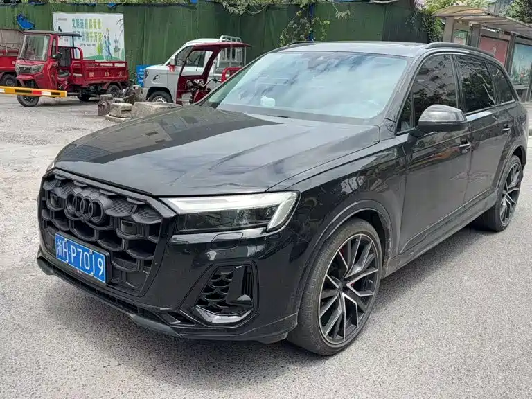 Audi Q7 2025