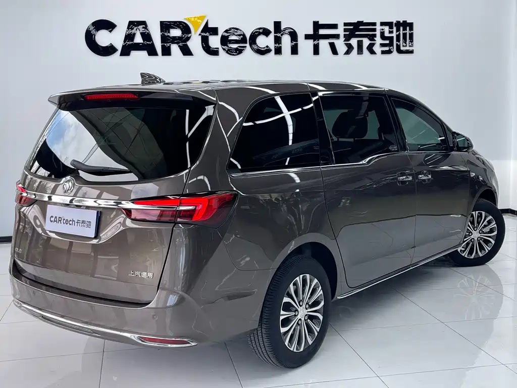 Buick GL8 2024