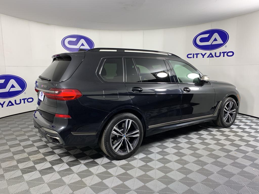 BMW X7 2021