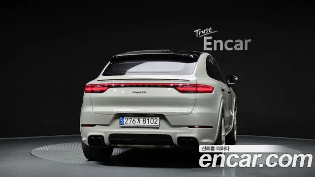 Porsche Cayenne 2022