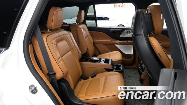 Lincoln Aviator 2021